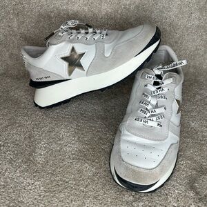 Vintage Havana major white gray cheetah size 8.5 women’s star original